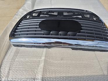 tabla u autu: Prednja maska/hladnjak rešetka – OEM stil Audi A6 C6 - Tip: kompletna — 1