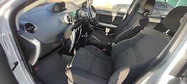 Toyota: Toyota ist: 2003 г., 1.5 л, Автомат, Бензин, Хэтчбэк — 9