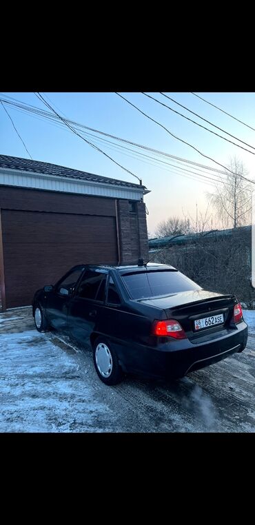 Daewoo: Daewoo Nexia: 2009 г., 1.5 л, Механика, Газ, Седан