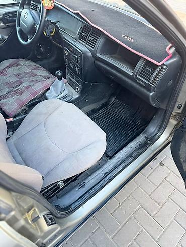 вектра: Opel Vectra: 1997 г., 1.6 л, Механика, Бензин, Седан — 10