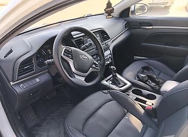 geely e5: Hyundai Elantra: 2019 г., 1.6 л, Автомат, Гибрид, Седан — 3