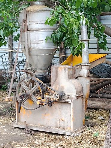 termo pres: Azərtexnika markalı Yem üyüdən 48 pıcaqlı həm yem.uyudur.həmdə.Ot — 1