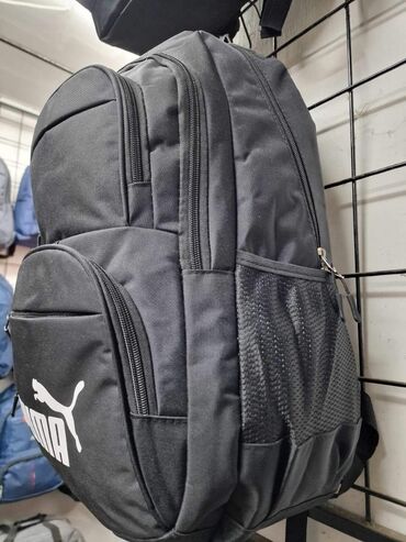 Sportske torbe i rančevi: Školske torbe ima nove modele samo 2300 din veličine 46x37 — 11