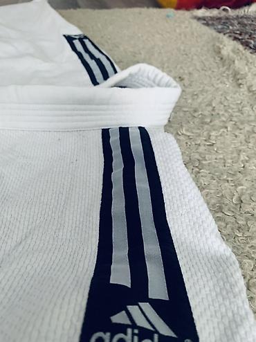 трико шым: Кимоно для дзюдо adidas - Комплект: куртка, штаны и пояс. - Цвет — 5