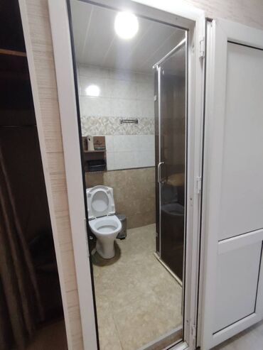 Uzunmüddətli kirayə mənzillər: 8 km. Neftcilər metronun yanı 2 otağa düzəlmə mənzil əşyalı kirayə — 13