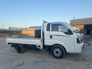 40 5: Kia Bongo 3, бортовой малотоннажный грузовик (надпись 1.4T на борту) — 2