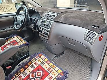 Toyota: Toyota Avensis Verso: 2001 г., 2 л, Автомат, Газ, Универсал — 4