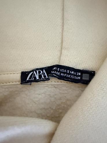 ugg cizme kopije: ZARA komplet – dukserica s kapuljačom i ravne plush trenerke - Boja — 4