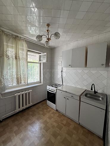 Продажа квартир: 1 комната, 32 м², 4 мкр Элитка, 2 этаж, Косметический ремонт — 4