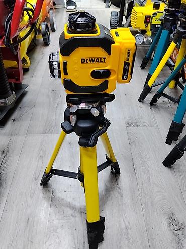 нивиллер: Ротационный лазерный нивелир DeWALT с треногой - Тип — 1