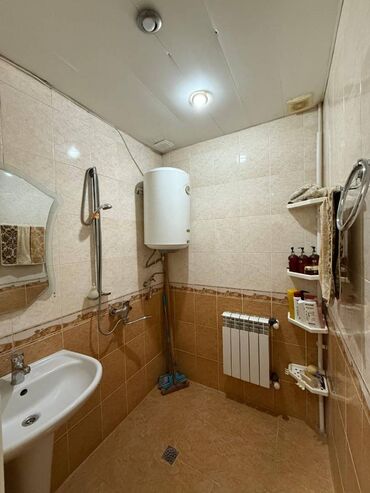 Köhnə tikili: Bakı, 3 otaqlı, Köhnə tikili, m. Memar Əcəmi, 55 kv. m -da lalafo.az — 10 Köhnə tikili: Bakı, 3 otaqlı, Köhnə tikili, m. Memar Əcəmi, 55 kv. m — 10