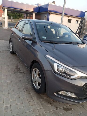 Hyundai: Hyundai i20: 1.3 l | 2015 г. Hečbek — 3