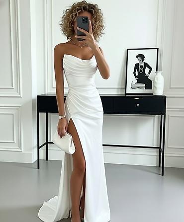comma svecane haljine: Elegantna večernja haljina bez bretela, od glatkog satenskog — 6