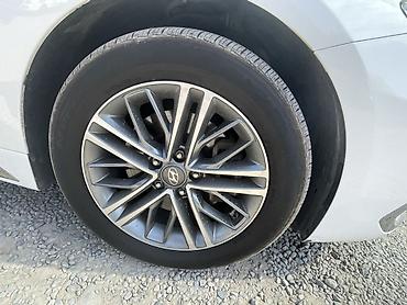 hyundai equus: Hyundai Grandeur: 2019 г., 3 л, Автомат, Газ, Седан — 9