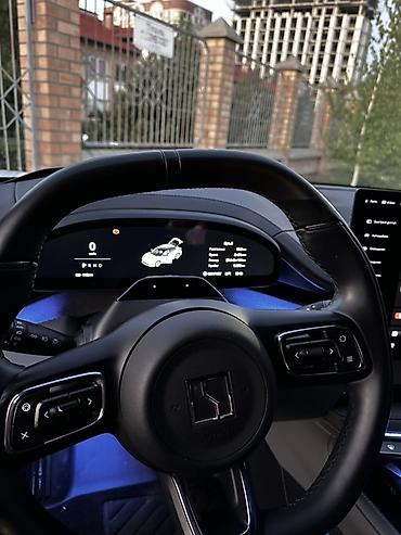 byd e1: Zeekr 001: | 2024 г. Лифтбек — 8