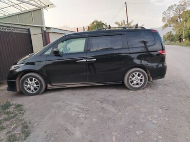 Honda Elysion: 2004 г., 2.4 л, Вэн/Минивэн