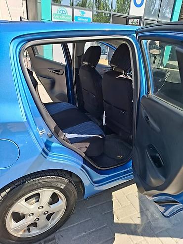 200: Chevrolet Spark: 2016 г., 0.1 л, Вариатор, Бензин, Хэтчбэк — 10