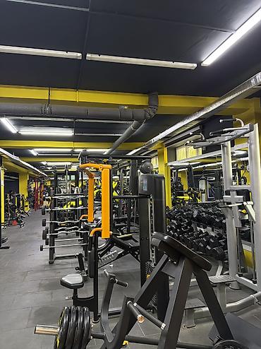 Срочно требуется техничка в тренажерный зал в мкр Тунгуч .звоните по