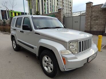 машины джип: Jeep Liberty: 2010 г., 3.7 л, Автомат, Бензин, Жол тандабас