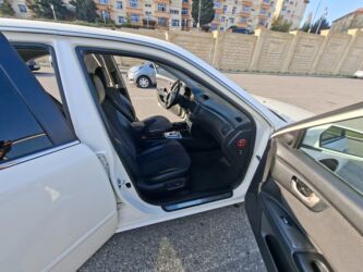 Kia: Kia Optima: 2 l | 2008 il Sedan — 10