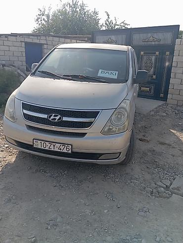 maşınlar 07: Hyundai H-1 (Starex) mikroavtobus - Korpus: gümüşü rəng, ön və arxa — 1