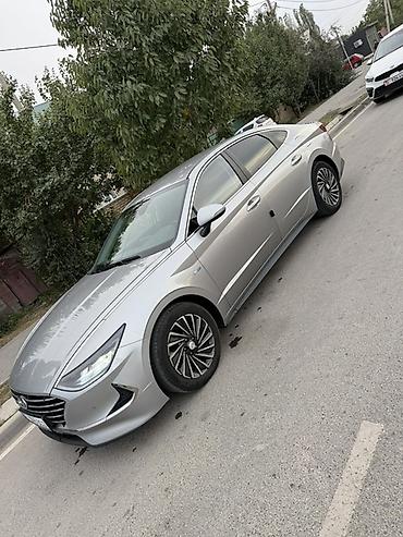 sonata гибрид: Hyundai Sonata: 2019 г., 2 л, Автомат, Гибрид, Фастбек — 2