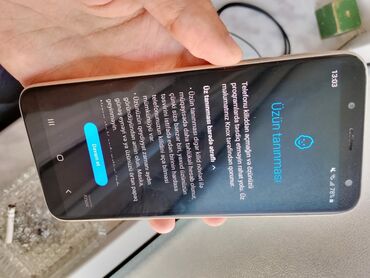 Компьютеры, ноутбуки и планшеты: Samsung j6 32gb zavadćkoy tilifon. usta rimont tãmirdã olmayìb. yaddaš