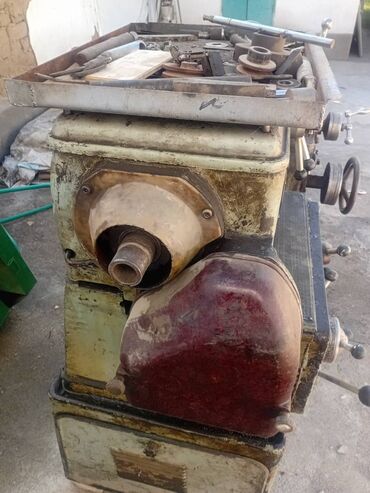 Токарные станки: Токарный станок без ЧПУ, 1А616 — 5