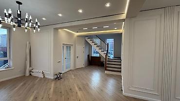 Продажа таунхаусов: 5 комнат, 220 м², 1 соток — 30