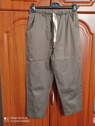 джинсы размер 42: Повседневные брюки, Прямые, Италия, Хлопок, Средняя талия, Лето, S (EU 36)
