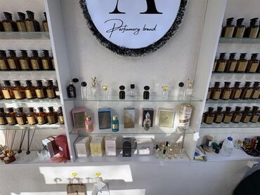 Sifarişlə ətir vitrinləri: Şüşə — 2