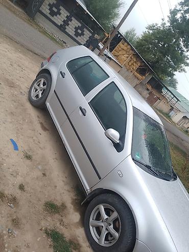 Volkswagen: Volkswagen Golf: 2000 г., 2 л, Механика, Хэтчбэк — 5