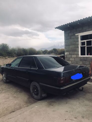 рассрочкага машине алам: Audi 100: 1988 г., 1.8 л, Механика, Бензин, Седан