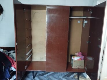 шифоньер двухстворчатый: Кийим салуучу шкаф, Түз, ЛДСП