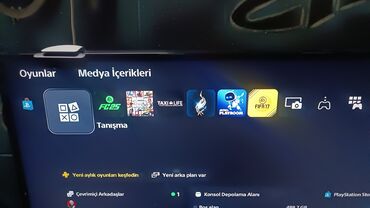 PS 5 Alırıq ağzı bağlı blomu açılmamış