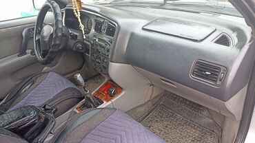 срв машина: Nissan Primera: 2000 г., 1.8 л, Механика, Бензин, Универсал