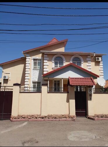 дом участок петровка: 350 м², 9 комнат