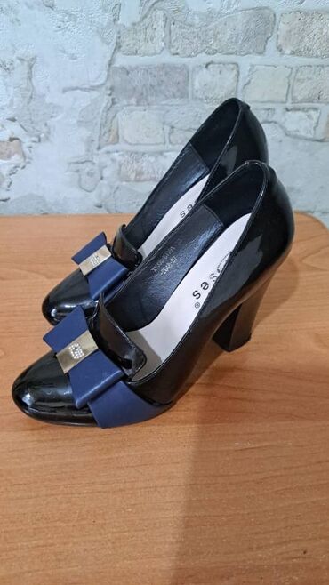лакированные женские туфли: Туфли Erisses, 33, цвет - Синий