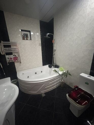 Uzunmüddətli kirayə mənzillər: Oz evimdi.6sotu ve Heyetde her nov agac var.Su isiq qaz daimidi.Sened -da lalafo.az — 5 Uzunmüddətli kirayə mənzillər: Oz evimdi.6sotu ve Heyetde her nov agac var.Su isiq qaz daimidi.Sened — 5