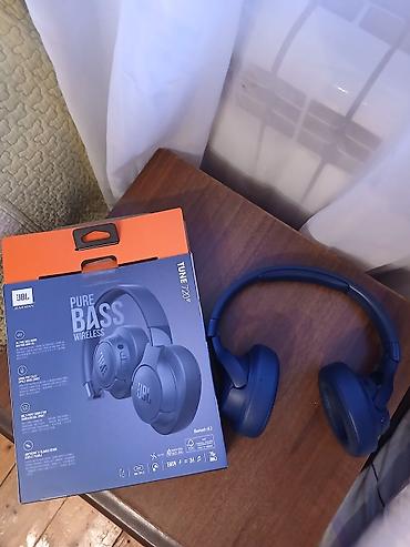 qulaqlıqlar bakı: JBL Tune 720BT simsiz qulaqlıq - Pure Bass səs texnologiyası: güclü — 2
