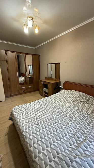 old бишкек: 4 комнаты, 75 м², Индивидуалка, 4 этаж, Свежий ремонт — 9