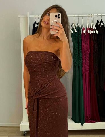 Haljine: Elegantna večernja haljina bez bretela sa šljokičastim efektom - — 8