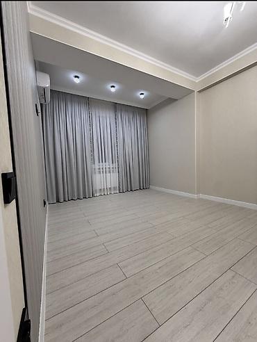 таатан квартира: 3 комнаты, 74 м², Таатан ТЦ Элитка, 7 этаж, Дизайнерский ремонт — 2
