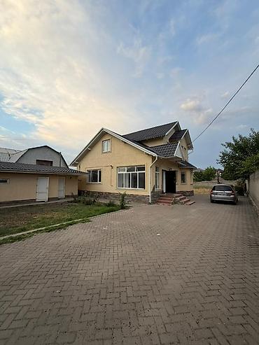 Продажа коттеджей и домов: 🔥 Продается особняк 🏡 📍 Район: Баха — Южная Магистраль 🔹 Ж/м — 15