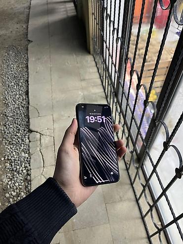 Apple iPhone: IPhone 11 Pro Max, 64 GB, Matte Midnight Green, Face ID — 2