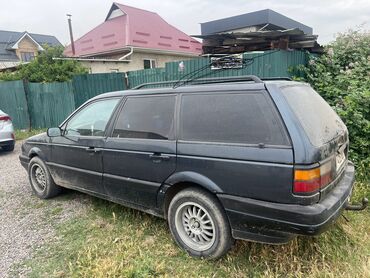 машина на запчасти: Volkswagen Passat Variant: 1991 г., 2 л, Механика, Бензин, Универсал