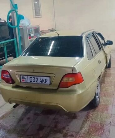 дешевые машины: Daewoo Nexia: 2008 г., 1.5 л, Механика, Бензин, Седан