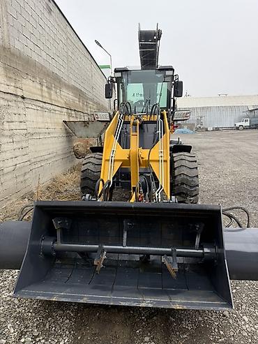 Погрузчики: Погрузчик, 2024 г., Колесный, Фронтальный — 2