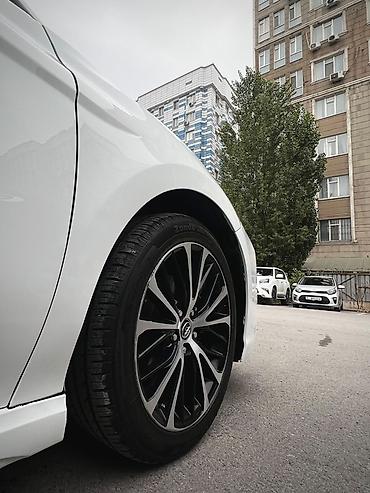 Продажа авто: Toyota Camry: 2018 г., 2.5 л, Автомат, Бензин, Седан — 9