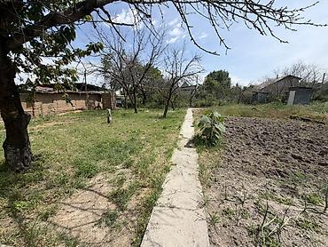Продажа дач: САТЫЛАТ❗️ САТЫЛАТ❗️ 3 бөлмөлүү үй сатылат (мансарды бар) 📍 Аянты 10 — 6